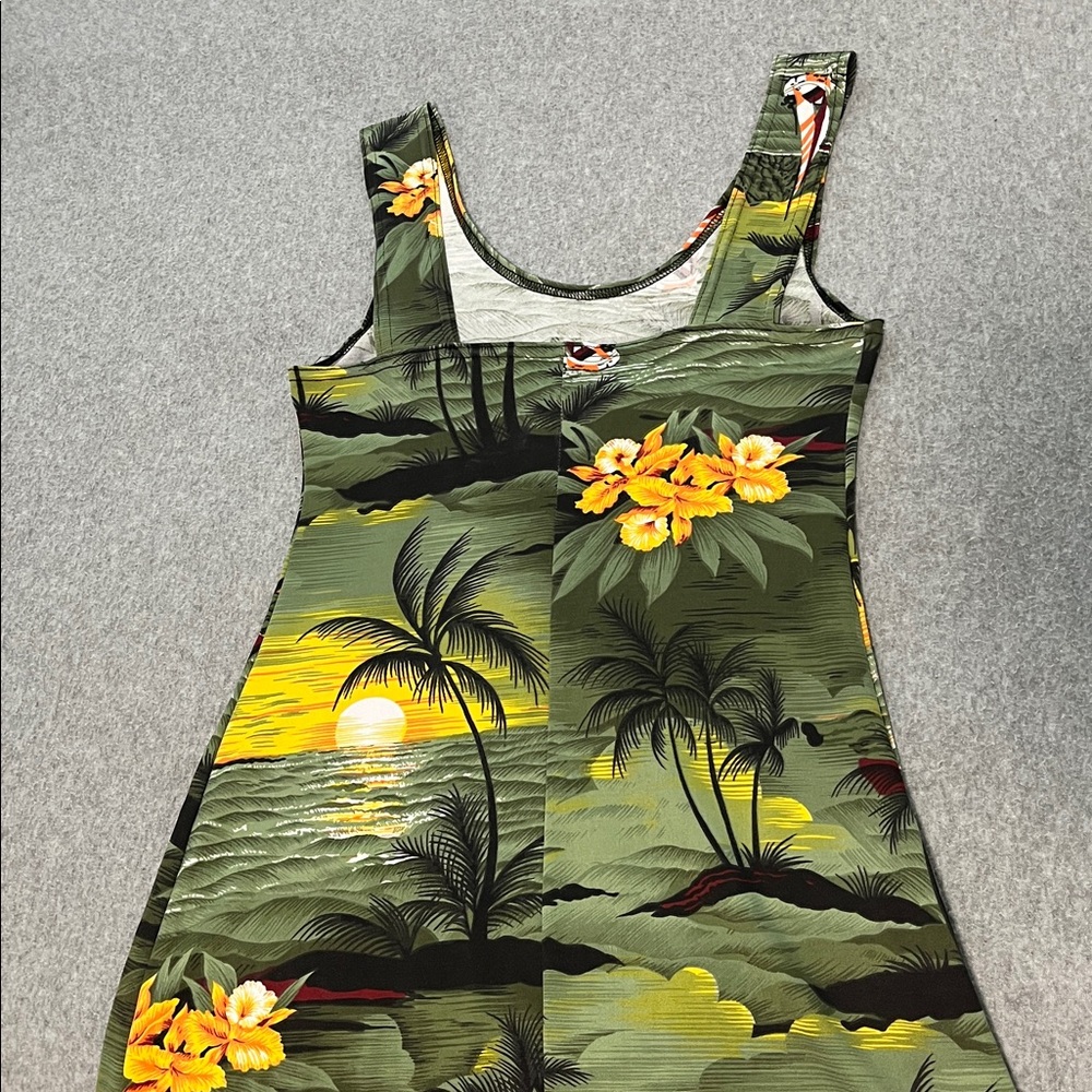 Tropical Green Floral Sundress - Picture 5 of 9
